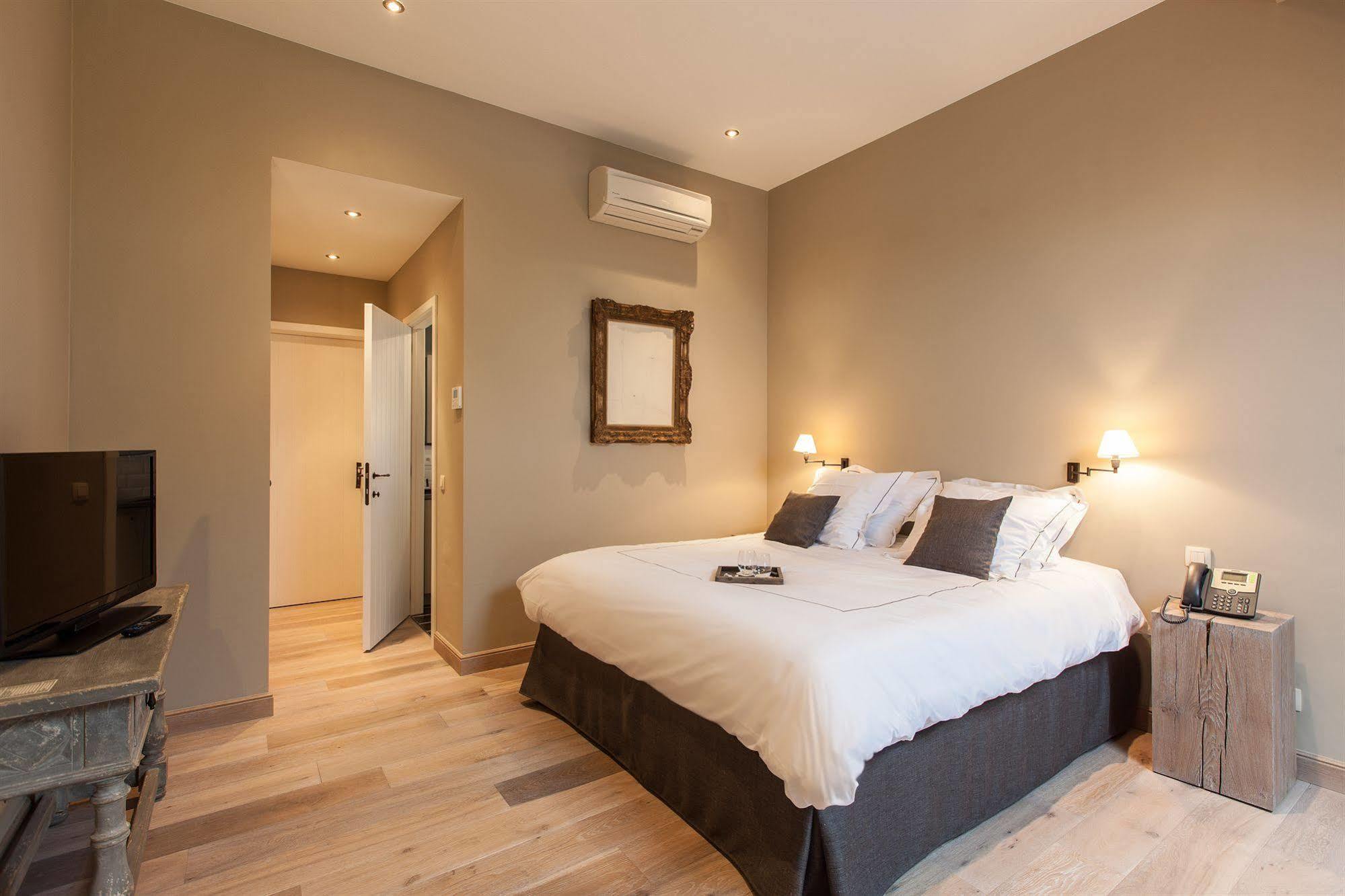 B&B Louis1924 Dilbeek Dış mekan fotoğraf
